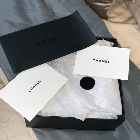 Chanel Storage Box - Picture 5 of 10